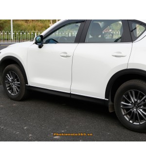 Nẹp viền cửa ngoài chống va đập thép không gỉ Mazda CX-5 2018